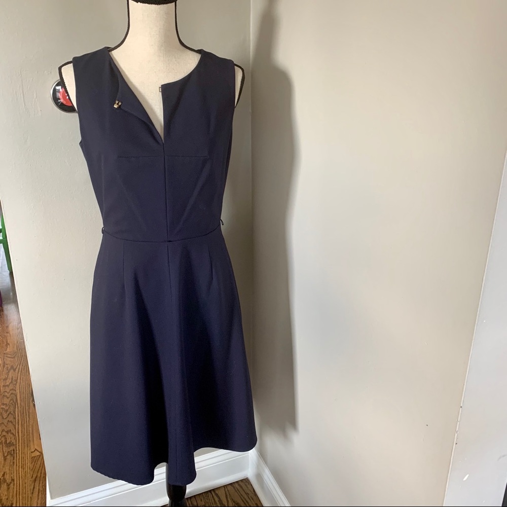 CALVIN KLEIN NAVY SHEATH DRESS LIKE NEW
